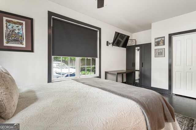 1300 Dekalb Ave NE Unit 711, Atlanta, GA 30307 - bedroom featuring a ceiling fan and a closet