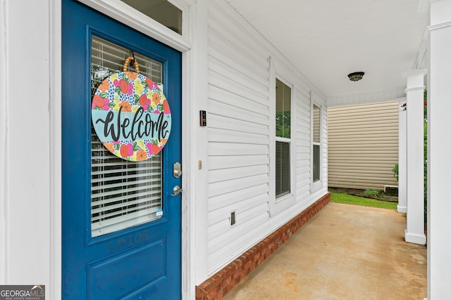 106 Thornton Dr, Bonaire, GA 31005 - doorway to property with a porch