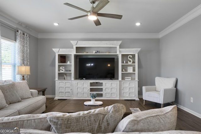 22 Mossy Oaks Ln NE, Rome, GA 30165 - living room with ceiling fan, crown molding, wood finished floors, and recessed lighting