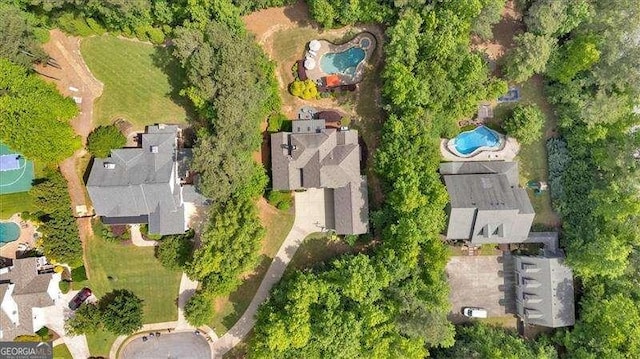 511 Etris Ct, Roswell, GA 30075 - aerial view of a pool