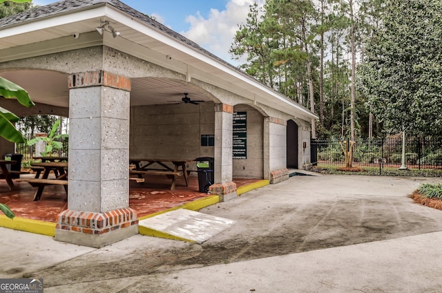 109 Carrington Ct, Kingsland, GA 31548 - view of patio with a ceiling fan