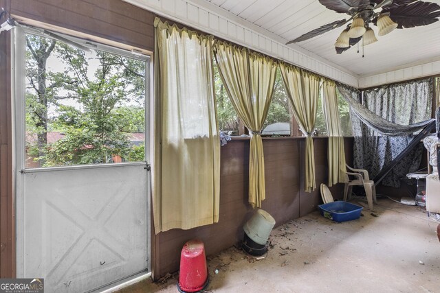 214 Highland Dr, Warner Robins, GA 31088 - sunroom with healthy amount of natural light and a ceiling fan