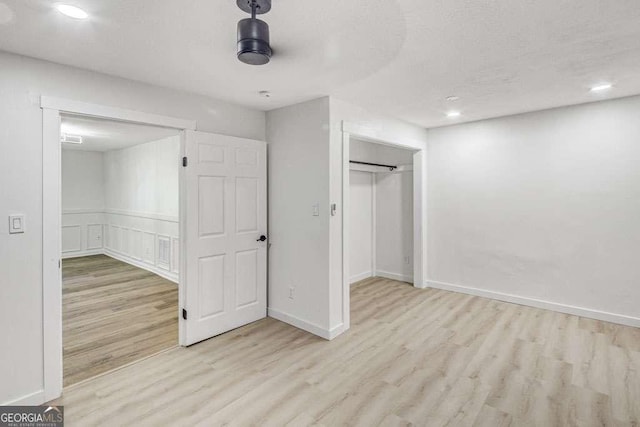 2572 Bates St SE, Smyrna, GA 30080 - unfurnished room featuring wood finished floors, recessed lighting, and baseboards