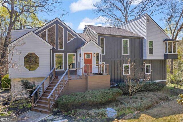 10845 Shallowford Rd, Roswell, GA 30075 - view of front of house with board and batten siding