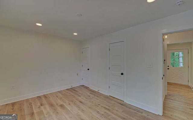 340 Currahee Trl, Toccoa, GA 30577 - unfurnished room featuring baseboards, light wood finished floors, recessed lighting, and a smoke detector