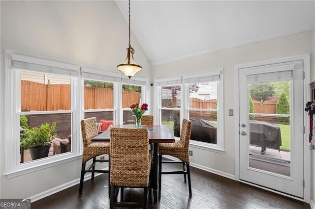 10735 Pinewalk Forest Cir, Alpharetta, GA 30022 - sunroom featuring lofted ceiling