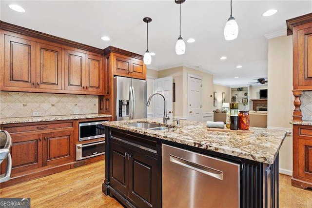 4402 Windsor Oaks Chase, Marietta, GA 30066 - kitchen with a sink, stainless steel appliances, a warming drawer, recessed lighting, and ornamental molding