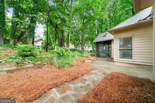 120 Bent Creek Dr, Woodstock, GA 30189 - view of yard with a sunroom