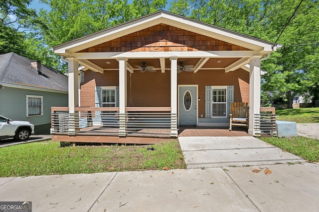 999 Smith St SW, Atlanta, GA 30310 - view of front of home with a ceiling fan and a porch