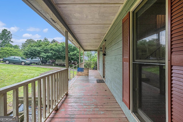 198 Hickory Ave, Demorest, GA 30535 - porch featuring a yard