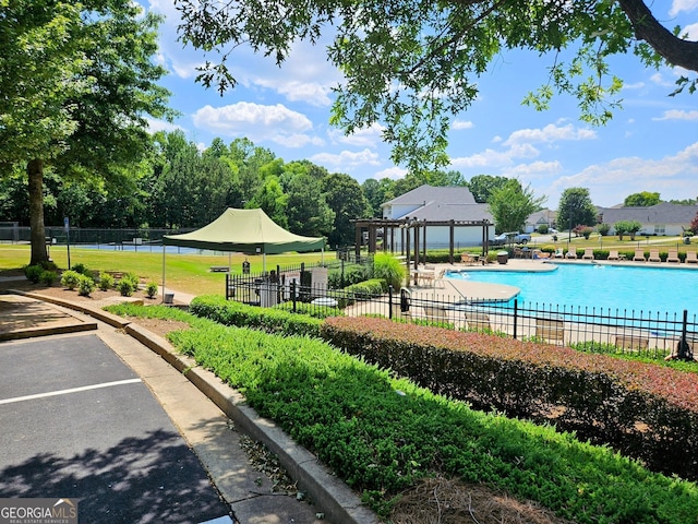 536 Longwood Pl, Dallas, GA 30132 - view of community pool