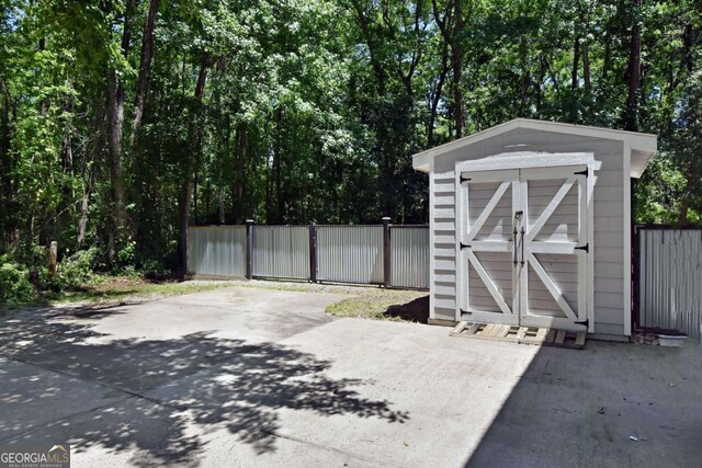 207 Stillwater Dr, Brunswick, GA 31525