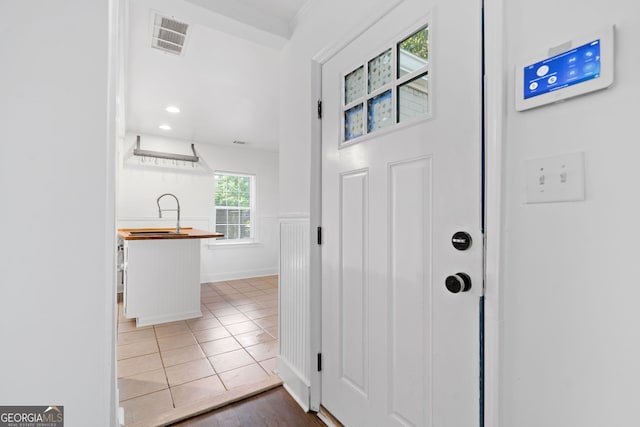 1844 Stanton St, Decatur, GA 30032 - foyer entrance with recessed lighting and tile patterned floors