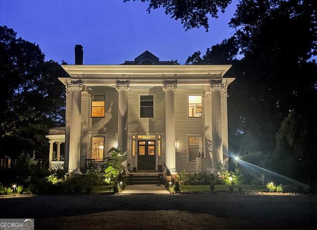 766 E Ave, Madison, GA 30650 - view of front facade featuring a chimney