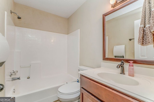200 Wildwood, Calhoun, GA 30701 - full bath featuring toilet, vanity, and shower / bathtub combination