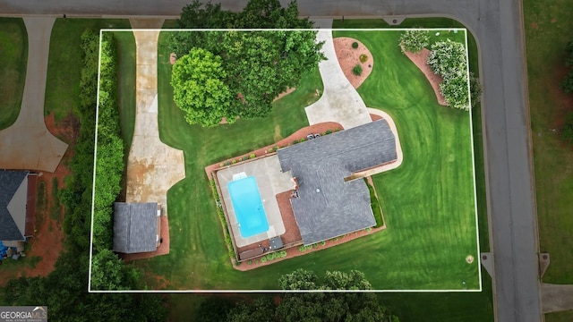 15 Livingston Way, Covington, GA 30016 - aerial overview of property's location featuring property boundaries highlighted and a pool area