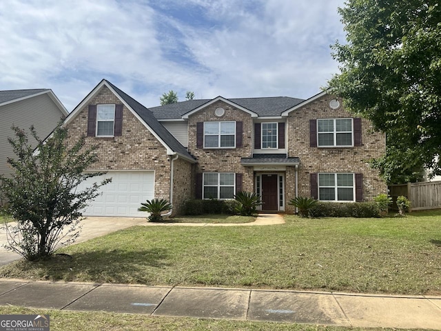 901 Broderick Cir, Warner Robins, GA 31088 - traditional home with brick siding and driveway