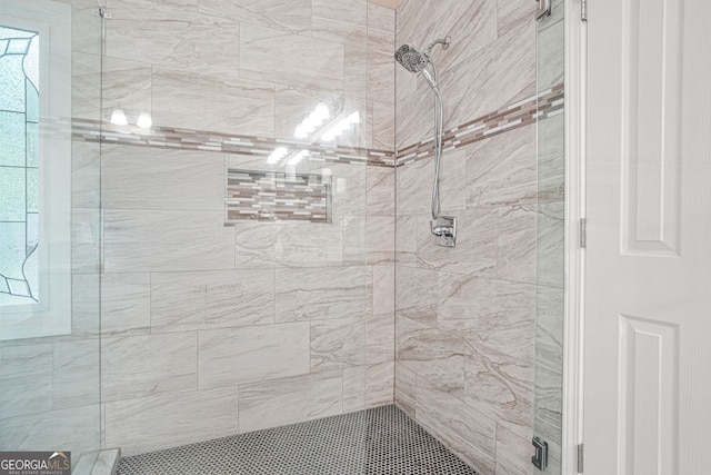 702 Crescent Cir, Canton, GA 30115 - bathroom featuring a tile shower