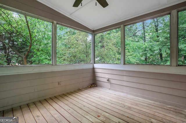 11280 Brookhollow Trl, Alpharetta, GA 30022 - unfurnished sunroom featuring a ceiling fan