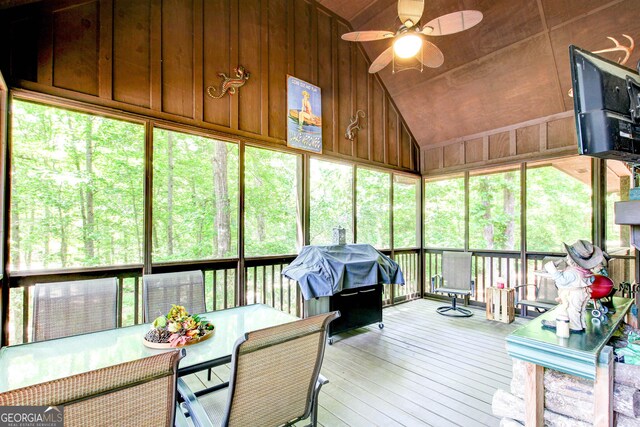 496 Cedar Valley Dr, Wedowee, AL 36278 - sunroom / solarium with lofted ceiling, a ceiling fan, and outdoor dining space