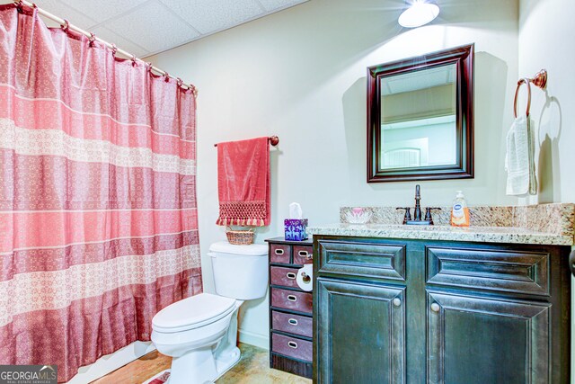 496 Cedar Valley Dr, Wedowee, AL 36278 - full bath with vanity, wood finished floors, a drop ceiling, and a shower with shower curtain