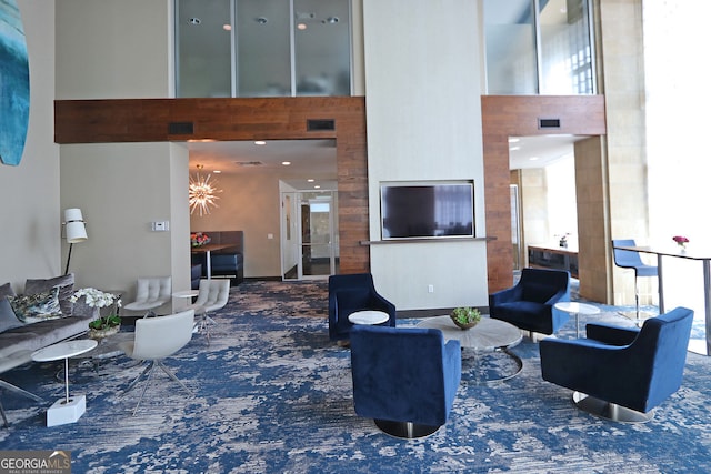 4561 Olde Perimeter Way Unit 608, Dunwoody, GA 30346 - common area with a towering ceiling