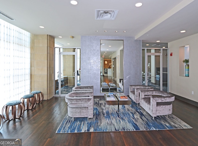 4561 Olde Perimeter Way Unit 608, Dunwoody, GA 30346 - community lobby featuring recessed lighting