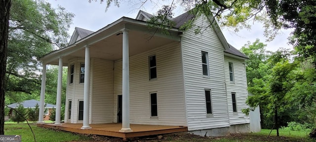 119 E Johnson St, Temple, GA 30179 - view of side of property with a shingled roof