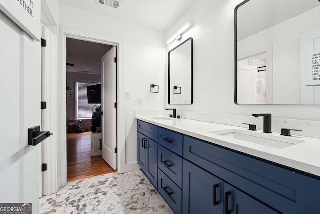 5535 Buck Hollow Dr, Alpharetta, GA 30005 - bathroom featuring double vanity