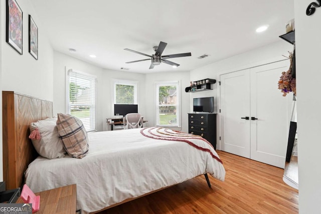 5535 Buck Hollow Dr, Alpharetta, GA 30005 - bedroom featuring light wood finished floors, recessed lighting, and a ceiling fan