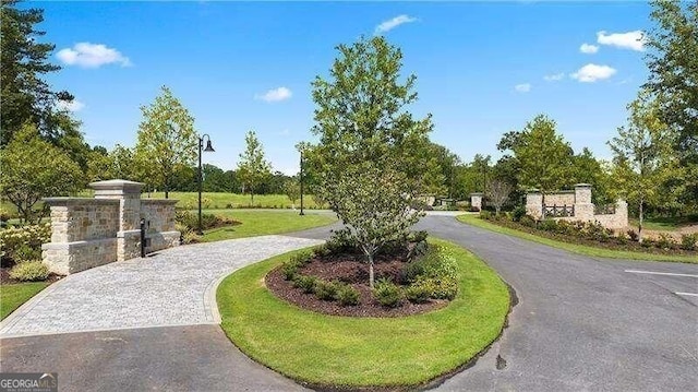 325 Lakeshore Rd, Milton, GA 30004