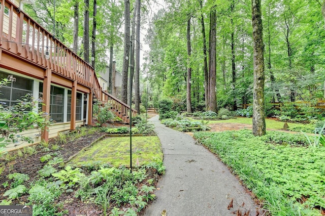 5507 Martina Way, Dunwoody, GA 30338 - view of yard with stairs