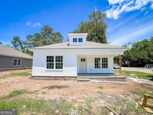 281 Gordon St, Statesboro, GA 30458 - bungalow featuring covered porch and roof with shingles