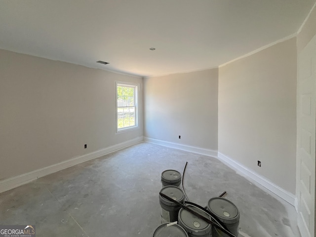 281 Gordon St, Statesboro, GA 30458 - empty room with concrete floors and baseboards