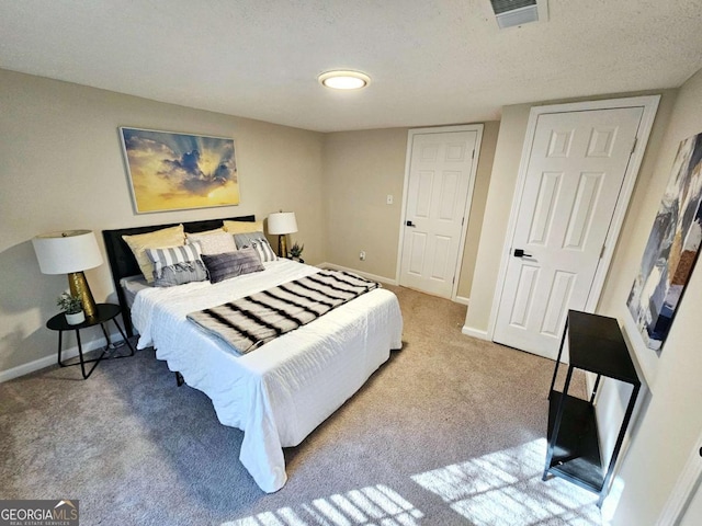 2977 5th St SW, Atlanta, GA 30315 - bedroom featuring carpet flooring and a textured ceiling