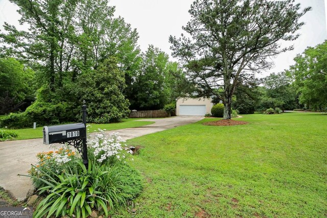 1010 Calls Creek Cir, Watkinsville, GA 30677 - view of yard with a garage