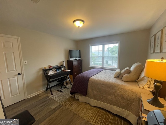 2165 Milledge Dr S Unit B6, Athens, GA 30605 - bedroom featuring wood finished floors and a desk