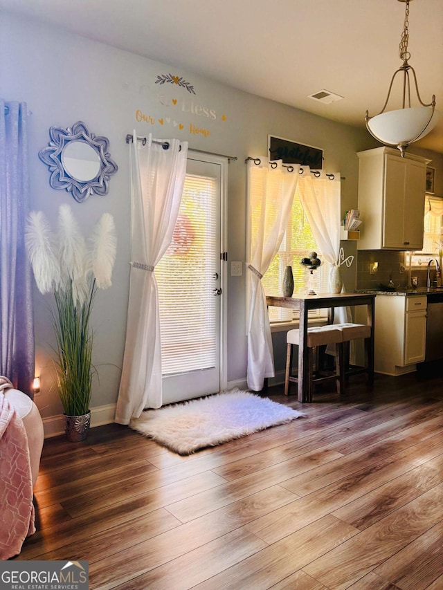 38 Lavender Ct, Dallas, GA 30132 - entryway with light wood finished floors and baseboards