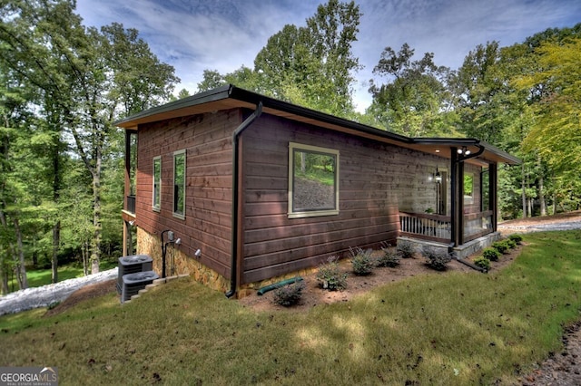 968 Hidden Valley Dr, Morganton, GA 30560 - view of side of property featuring a yard