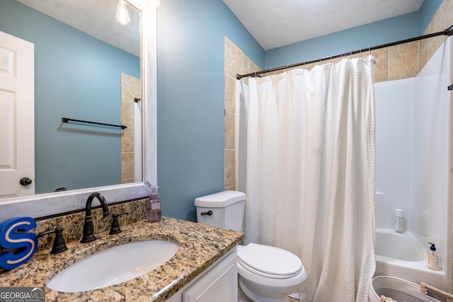 710 Newton Rd, Lagrange, GA 30240 - full bathroom featuring vanity, shower / bath combination with curtain, and a textured ceiling