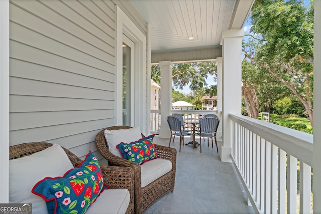 50 Frederica Oaks Ln, Saint Simons, GA 31522 - view of balcony