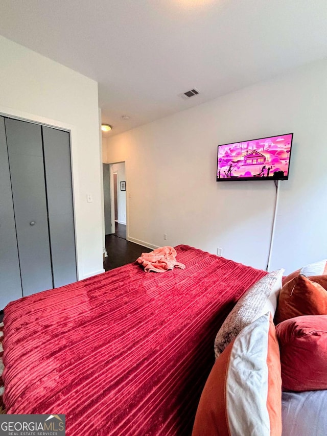 1463 Macklone St NE, Atlanta, GA 30307 - bedroom with a closet