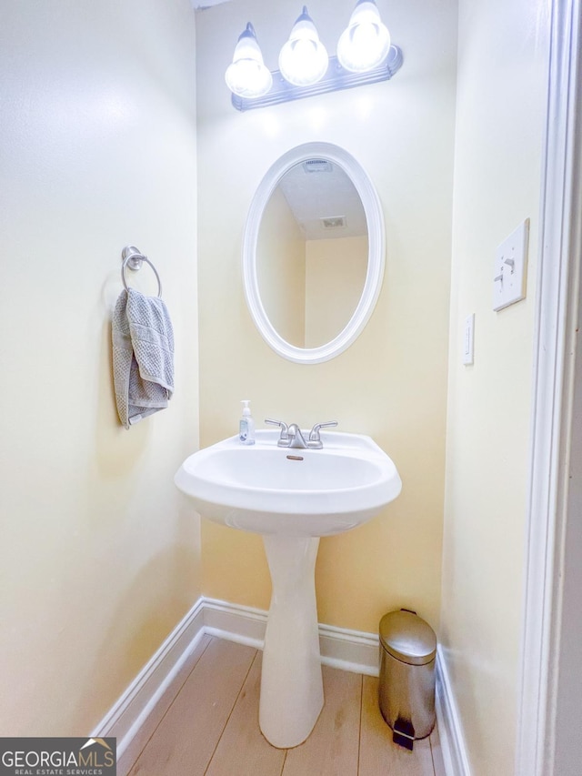 105 Westchester Dr Unit C4, Athens, GA 30606 - bathroom featuring baseboards and tile patterned flooring