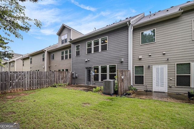1425 Hampton Oaks Dr, Alpharetta, GA 30004 - back of house with a patio area and cooling unit