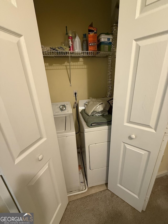 6550 Wellington Chase Ct, Lithonia, GA 30058 - laundry room with independent washer and dryer
