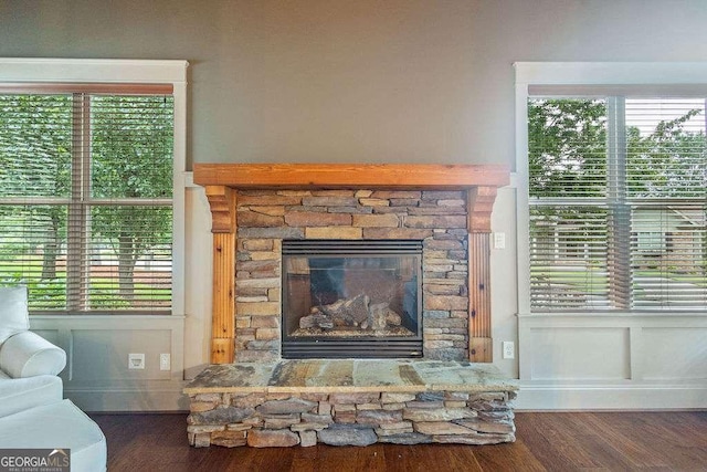 104 Beacon Crst, Newnan, GA 30265 - detailed view of a stone fireplace and wood finished floors
