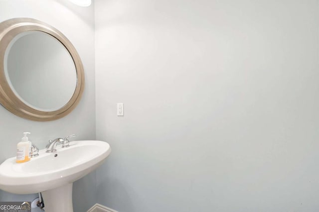 4503 Kendall Way, Roswell, GA 30075 - bathroom with a sink and baseboards