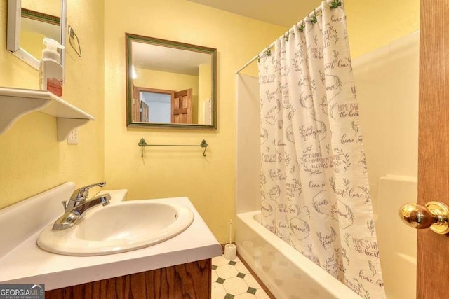 2309 Ridgecrest Cir, Hiawassee, GA 30546 - full bathroom with shower / bath combo with shower curtain and vanity