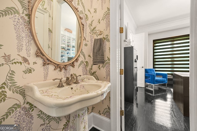 2878 Heather Row Rdg SW, Lilburn, GA 30047 - bathroom with wallpapered walls and ornamental molding