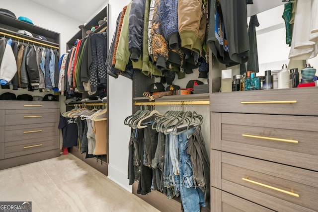 2878 Heather Row Rdg SW, Lilburn, GA 30047 - view of walk in closet
